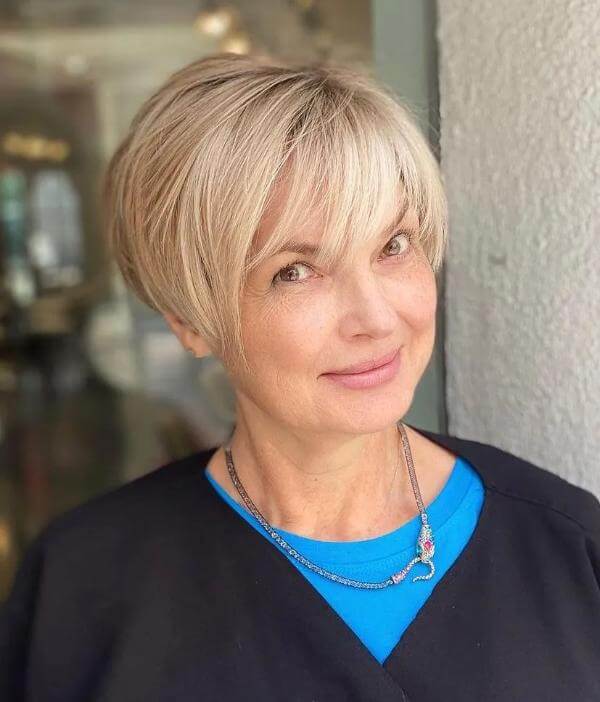 Short Haircuts For Women Over 50 With Bangs